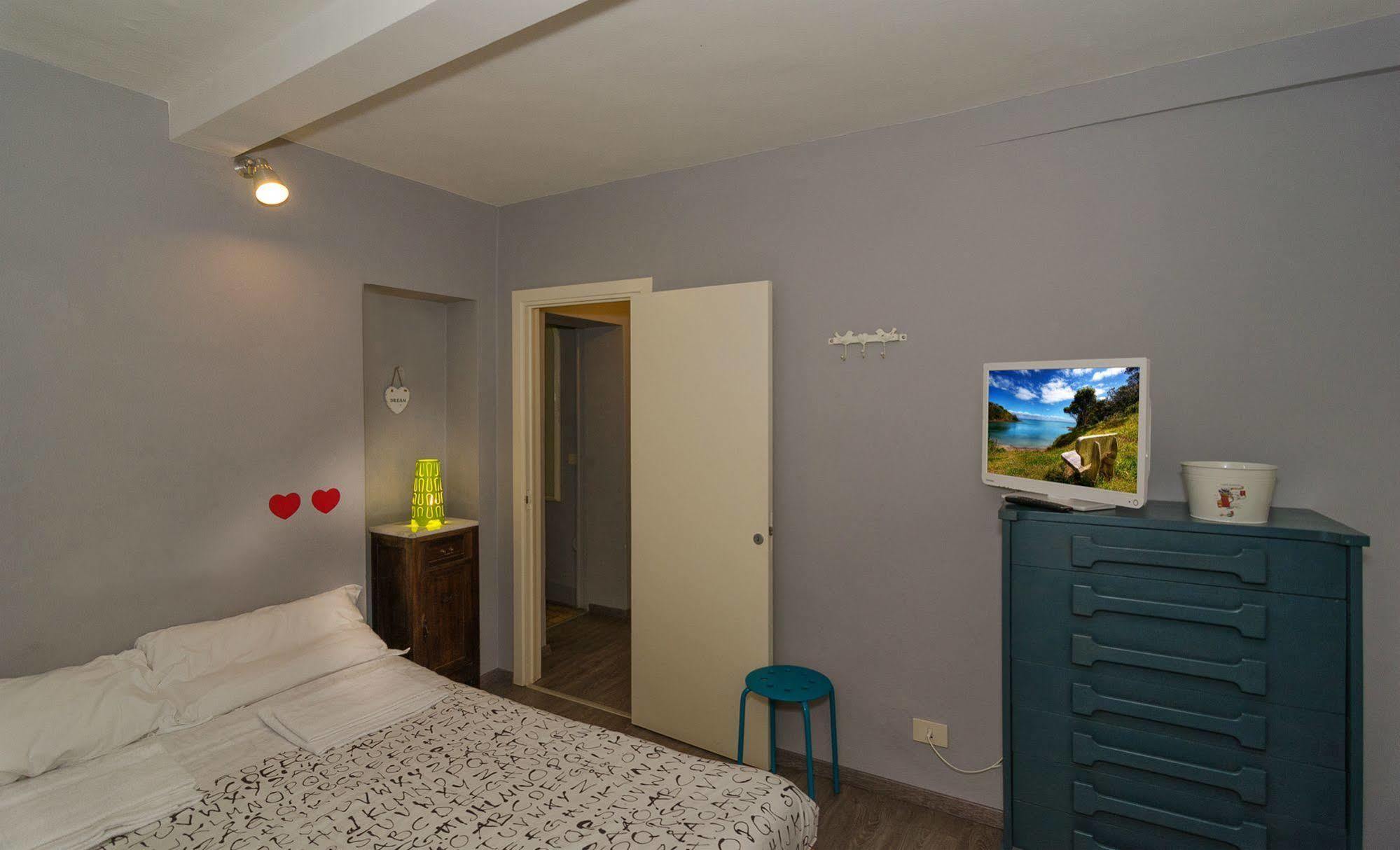 B&B Camera Con Vista Lucca Exterior photo