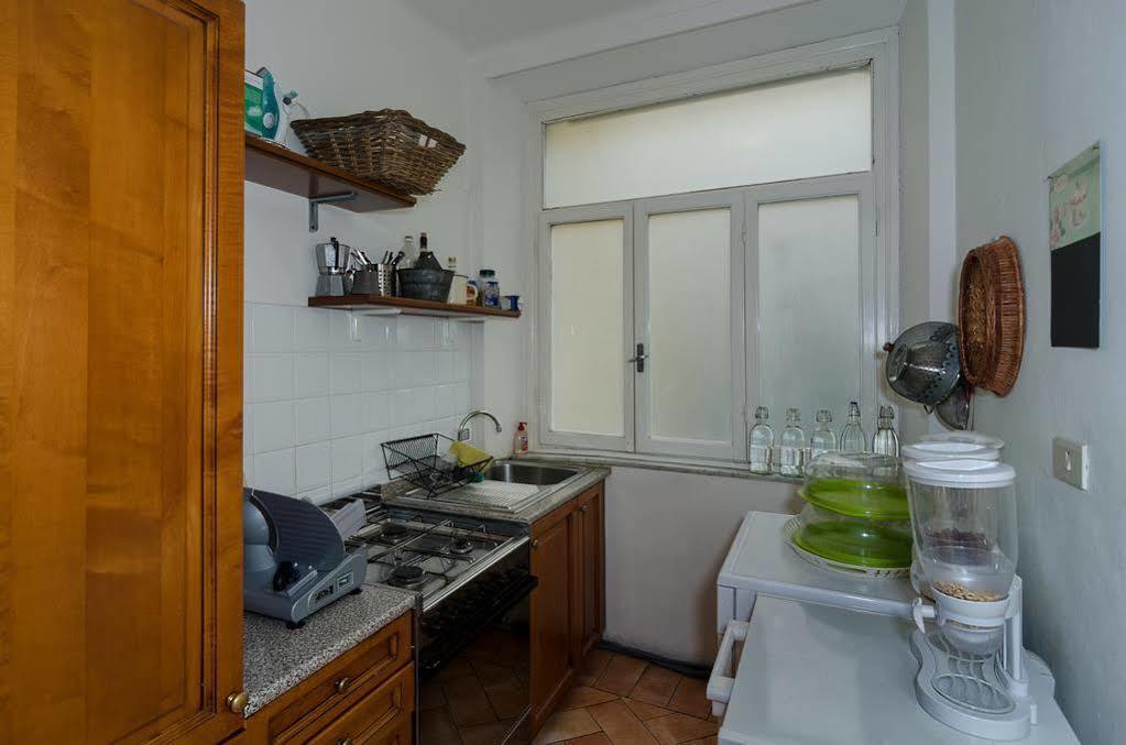 B&B Camera Con Vista Lucca Exterior photo